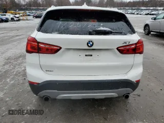 2018 BMW X1 xDrive28i with VIN WBXHT3C3XJ5K32369, listed as a Copart auction lot 71373882 with 0 mi miles. Bid and sale history available at carsss.com. Image 6.