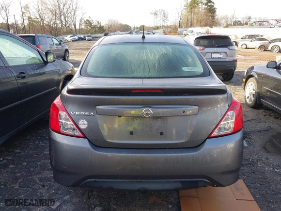 2019 Nissan Versa Sedan SV with VIN 3N1CN7AP6KL828159, listed as a IAAI auction lot 41722674 with 132,854 mi miles. Bid and sale history available at carsss.com. Image 16.