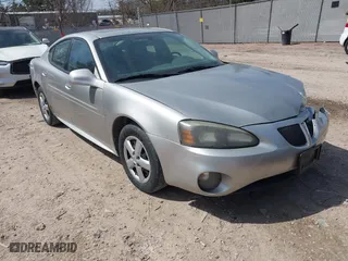 2008 Pontiac Grand Prix with VIN 2G2WP552081153771, listed as a IAAI auction lot 42054684 with 238,143 mi miles. Bid and sale history available at carsss.com. Image 1.