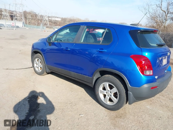 2016 Chevrolet Trax LS with VIN KL7CJNSB3GB757122, listed as a IAAI auction lot 41785634 with 74,143 mi miles. Bid and sale history available at carsss.com. Image 3.