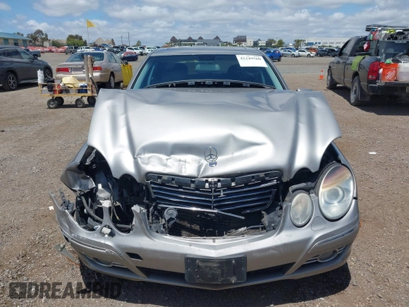 2007 Mercedes-Benz E 350 z VIN WDBUF56X57A995752, wystawiony jako IAAI lot #42249560 z przebiegiem 215 477 mil mil oraz . Historia ofert i sprzedaży dostępna na DreamBid. Obrazek 12.
