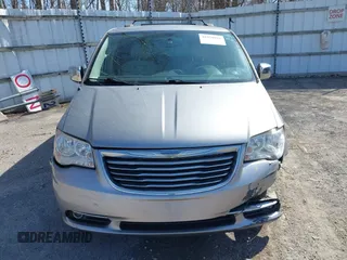 2013 Chrysler Town & Country Touring L with VIN 2C4RC1CG6DR660858, listed as a IAAI auction lot 41970976 with 140,299 mi miles and . Bid and sale history available at DreamBid. Image 12.