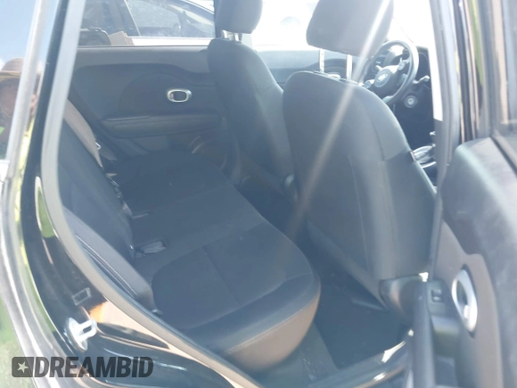2016 Kia Soul with VIN KNDJN2A23G7246205, listed as a IAAI auction lot 42028645 with 142,240 mi miles. Bid and sale history available at carsss.com. Image 8.