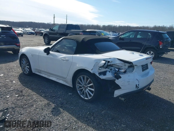 2020 FIAT 124 Spider Abarth with VIN JC1NFAEK9L0145379, listed as a IAAI auction lot 41608117 with 36,093 mi miles and . Bid and sale history available at DreamBid. Image 3.