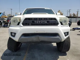 2014 Toyota Tacoma PreRunner with VIN 3TMKU4HN8EM041212, listed as a Copart auction lot 61948125 with 83,601 mi miles and Salvage title. Bid and sale history available at DreamBid. Image 5.