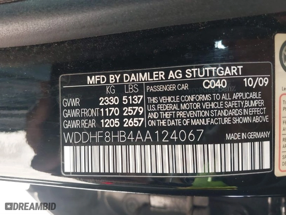 2010 Mercedes-Benz E-Class E 350 Luxury with VIN WDDHF8HB4AA124067, listed as a IAAI auction lot 41564877 with 164,266 mi miles. Bid and sale history available at carsss.com. Image 9.