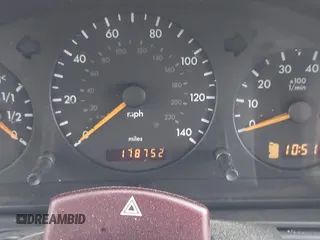 2001 Mercedes-Benz M 320/430/500 with VIN 4JGAB54E61A237617, listed as a IAAI auction lot 41788348 with 178,752 mi miles and . Bid and sale history available at DreamBid. Image 7.
