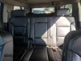 2017 Chevrolet Suburban LT z VIN 1GNSKHKC7HR119543, wystawiony jako Copart lot #54826315 z przebiegiem Nie podano mil oraz Szkoda całkowita • Salvage title. Historia ofert i sprzedaży dostępna na DreamBid. Obrazek 10.