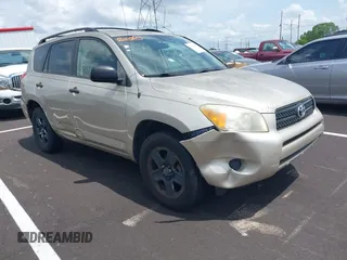 2008 Toyota RAV4 с VIN JTMBD33V585198093, выставлен на аукционе IAAI как лот 42122001 с пробегом 175 819 миль миль и . История ставок и продаж доступна на DreamBid. Изображение 1.