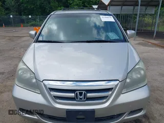 2006 Honda Odyssey EX-L z VIN 5FNRL38786B442374, wystawiony jako IAAI lot #42300958 z przebiegiem 338 841 mil mil oraz . Historia ofert i sprzedaży dostępna na DreamBid. Obrazek 13.