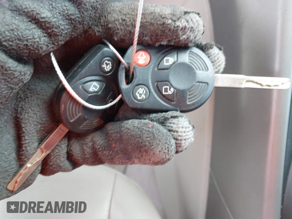 2014 Ford Escape SE with VIN 1FMCU9GX9EUB15944, listed as a IAAI auction lot 42110269 with 120,297 mi miles and . Bid and sale history available at DreamBid. Image 11.