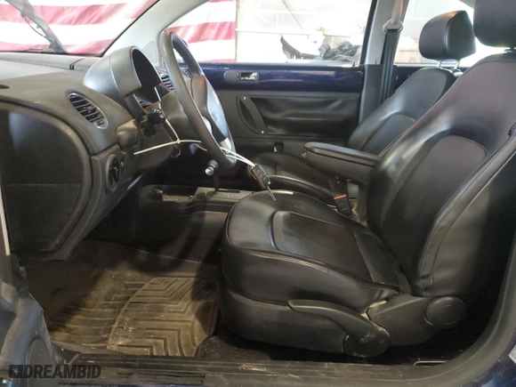 2006 Volkswagen New Beetle Coupe S with VIN 3VWRW31C96M406975, listed as a Copart auction lot 84021214 with 100,447 mi miles and Salvage Title. Bid and sale history available at carsss.com. Image 7.