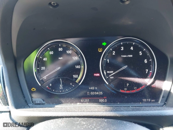 2018 BMW X1 xDrive28i with VIN WBXHT3C36J5L33781, listed as a IAAI auction lot 41497360 with 61,251 mi miles. Bid and sale history available at carsss.com. Image 7.