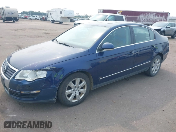 2006 Volkswagen Passat Value Edition z VIN WVWAK73C86P082430, wystawiony jako IAAI lot #39916234 z przebiegiem 169 431 mil mil oraz . Historia ofert i sprzedaży dostępna na DreamBid. Obrazek 2.