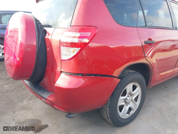 2012 Toyota RAV4 with VIN JTMZF4DV6CD032936, listed as a IAAI auction lot 42026180 with 161,462 mi miles. Bid and sale history available at carsss.com. Image 17.