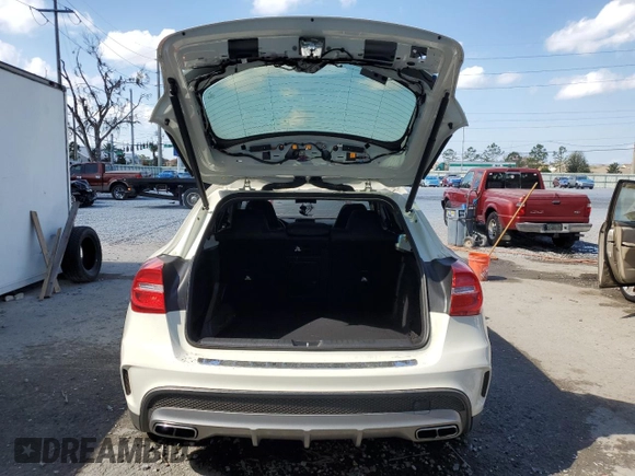 2015 Mercedes-Benz GLA 45 AMG z VIN WDDTG5CB9FJ088977, wystawiony jako Copart lot #44531935 z przebiegiem 132 033 mil mil oraz Szkoda całkowita • Salvage title. Historia ofert i sprzedaży dostępna na DreamBid. Obrazek 6.