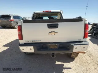 2009 Chevrolet Silverado 1500 LTZ with VIN 3GCEK33M29G249568, listed as a Copart auction lot 49445835 with 210,392 mi miles and Salvage Title. Bid and sale history available at carsss.com. Image 6.