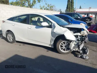 2016 Toyota Prius Four with VIN JTDKARFU4G3525589, listed as a IAAI auction lot 41612929 with 197,114 mi miles. Bid and sale history available at carsss.com. Image 12.