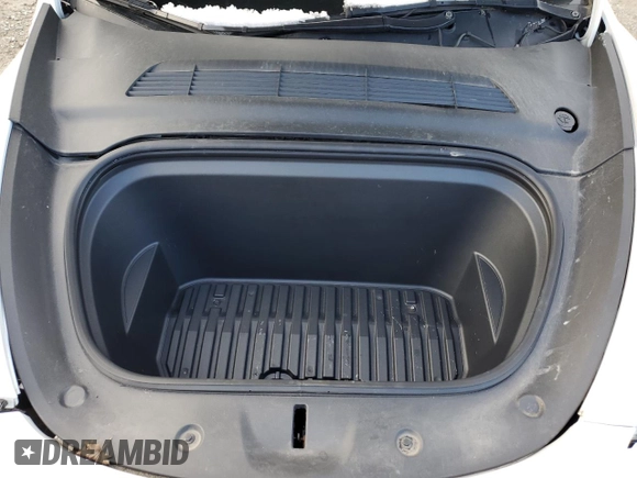 2022 Tesla Model Y Performance with VIN 7SAYGDEF2NF325084, listed as a Copart auction lot 44814525 with Not Provided miles and Salvage Title. Bid and sale history available at DreamBid. Image 13.