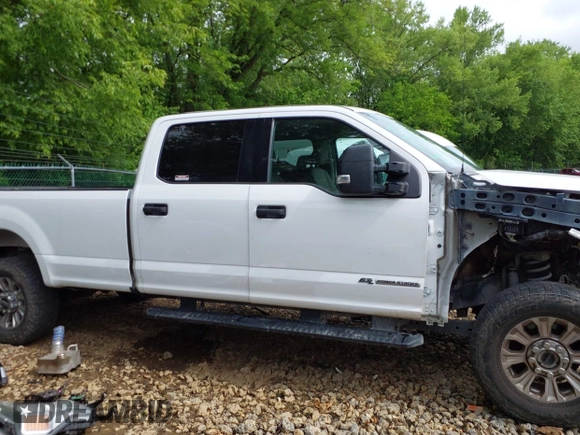 2021 Ford F-250 XL with VIN 1FT7W2BT4MED42592, listed as a IAAI auction lot 42219340 with 133,093 mi miles and . Bid and sale history available at DreamBid. Image 14.