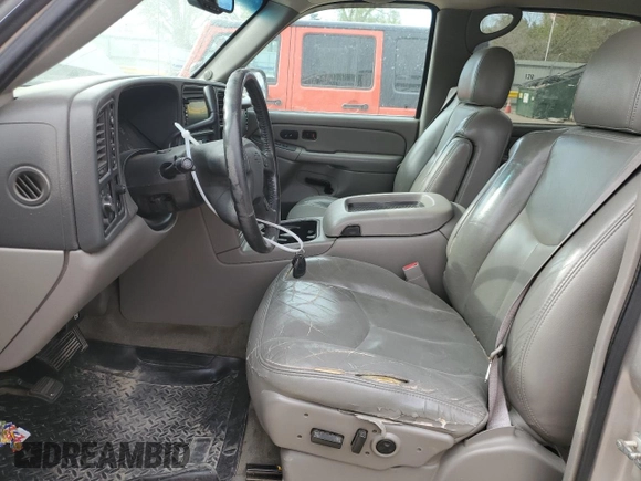 2005 Chevrolet Suburban Z71 with VIN 3GNFK16ZX5G110659, listed as a Copart auction lot 51700115 with 223,329 mi miles and Salvage title. Bid and sale history available at DreamBid. Image 7.