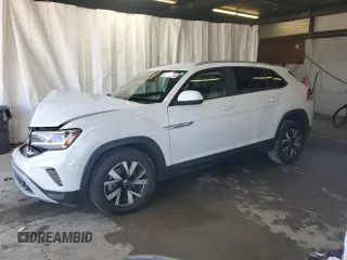 2022 Volkswagen Atlas SE with VIN 1V2LC2CA6NC200437, listed as a Copart auction lot 72356214 with 67,105 mi miles and Salvage title. Bid and sale history available at DreamBid. Image 1.