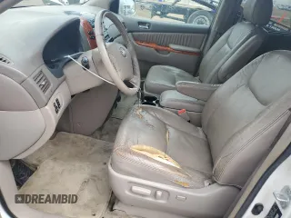 2006 Toyota Sienna XLE z VIN 5TDZA22C56S520191, wystawiony jako Copart lot #57703465 z przebiegiem 274 014 mil mil oraz Szkoda całkowita • Salvage title. Historia ofert i sprzedaży dostępna na DreamBid. Obrazek 7.