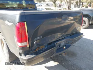 2000 Ford F-150 XL with VIN 1FTRX17W3YNB90314, listed as a IAAI auction lot 41825498 with 369,372 mi miles. Bid and sale history available at carsss.com. Image 6.