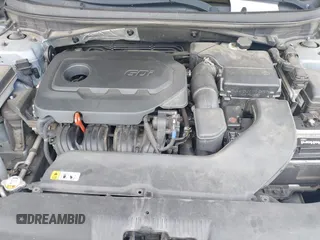 2017 Hyundai Sonata 2.4L z VIN 5NPE24AF7HH572904, wystawiony jako IAAI lot #42193616 z przebiegiem 122 229 mil mil oraz . Historia ofert i sprzedaży dostępna na DreamBid. Obrazek 10.