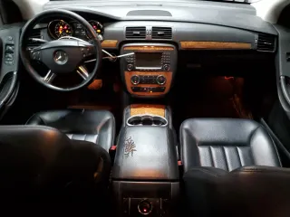 2008 Mercedes-Benz R 3.5L с VIN 4JGCB65E38A071502, выставлен на аукционе Copart как лот 56482385 с пробегом 207 671 миль миль и Чистый • Clean title. История ставок и продаж доступна на DreamBid. Изображение 8.