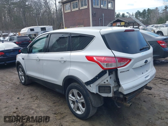 2013 Ford Escape SE with VIN 1FMCU9GX9DUD71905, listed as a IAAI auction lot 41768127 with 48,183 mi miles. Bid and sale history available at carsss.com. Image 3.