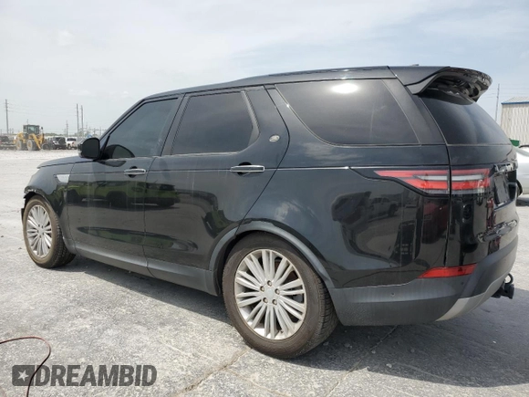 2018 Land Rover Discovery HSE Luxury z VIN SALRT2RV2JA064831, wystawiony jako Copart lot #53551305 z przebiegiem 97 758 mil mil oraz Szkoda całkowita • Salvage title. Historia ofert i sprzedaży dostępna na DreamBid. Obrazek 2.