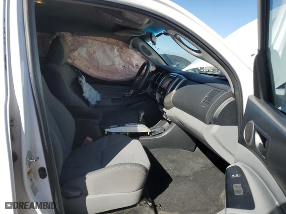 2015 Toyota Tacoma with VIN 3TMLU4EN9FM197401, listed as a Copart auction lot 46864105 with NaN miles and Salvage Title. Bid and sale history available at carsss.com. Image 7.