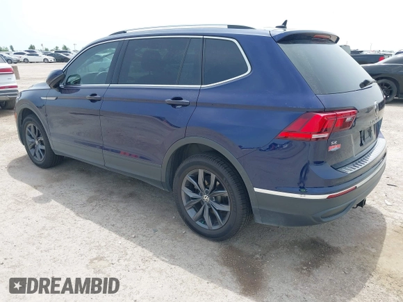2022 Volkswagen Tiguan SE с VIN 3VV2B7AX2NM051870, выставлен на аукционе IAAI как лот 42250350 с пробегом 72 257 миль миль и . История ставок и продаж доступна на DreamBid. Изображение 3.
