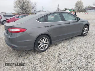 2013 Ford Fusion SE with VIN 3FA6P0HR6DR111205, listed as a IAAI auction lot 42082946 with 204,898 mi miles. Bid and sale history available at carsss.com. Image 4.