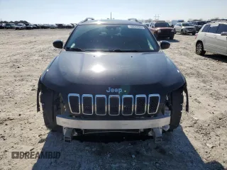 2021 Jeep Cherokee Altitude with VIN 1C4PJLLB9MD112353, listed as a Copart auction lot 48692805 with 93,074 mi miles and Salvage Title. Bid and sale history available at carsss.com. Image 5.