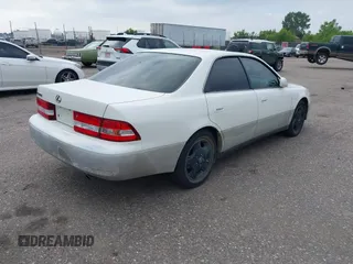 2001 Lexus ES 300 с VIN JT8BF28G210320831, выставлен на аукционе IAAI как лот 42439269 с пробегом 188 643 миль миль и . История ставок и продаж доступна на DreamBid. Изображение 4.