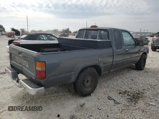 1994 Toyota Pickup z VIN 4TARN93P6RZ299570, wystawiony jako Copart lot #82527794 z przebiegiem 158 824 mil mil oraz Czysty tytuł • Clean title. Historia ofert i sprzedaży dostępna na DreamBid. Obrazek 3.