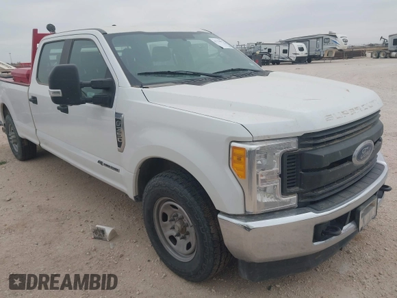 2017 Ford F-350 XL with VIN 1FT7W3AT2HED60747, listed as a IAAI auction lot 41734657 with 182,577 mi miles and . Bid and sale history available at DreamBid. Image 1.
