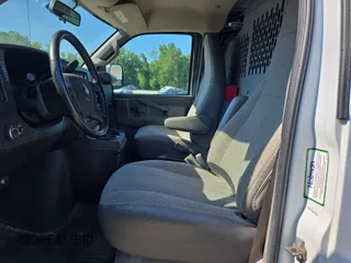 2022 Chevrolet Express Cargo with VIN 1GCWGAFPXN1225074, listed as a IAAI auction lot 42666702 with 101,508 mi miles and . Bid and sale history available at DreamBid. Image 26.