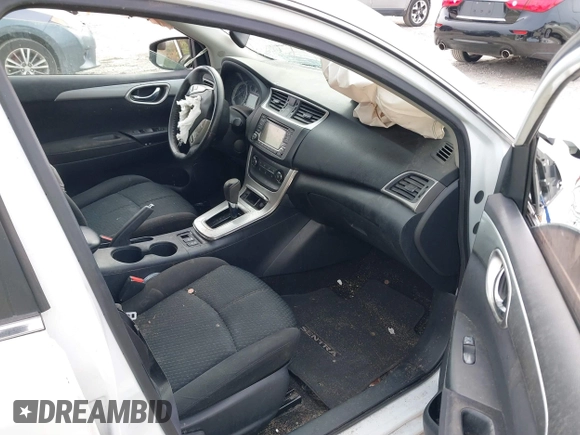 2015 Nissan Sentra SR with VIN 3N1AB7AP0FY305244, listed as a IAAI auction lot 38708504 with Not Provided miles and . Bid and sale history available at DreamBid. Image 5.