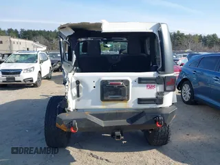 2016 Jeep Wrangler Sport with VIN 1C4AJWAG0GL241131, listed as a IAAI auction lot 41779595 with 111,338 mi miles and . Bid and sale history available at carsss.com. Image 17.