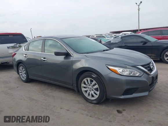 2018 Nissan Altima 2.5 SR with VIN 1N4AL3AP3JC165961, listed as a IAAI auction lot 41875782 with 56,252 mi miles. Bid and sale history available at carsss.com. Image 13.