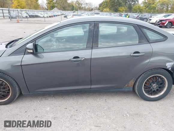 2016 Ford Focus SE with VIN 1FADP3F2XGL280855, listed as a IAAI auction lot 40380378 with 173,877 mi miles and . Bid and sale history available at carsss.com. Image 14.