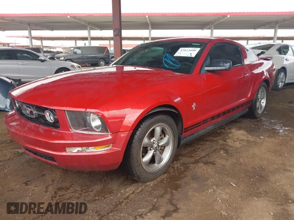 2008 Ford Mustang Deluxe with VIN 1ZVHT80N985143223, listed as a IAAI auction lot 42023600 with 193,678 mi miles. Bid and sale history available at carsss.com. Image 17.