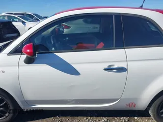 2015 FIAT 500 Pop with VIN 3C3CFFAR2FT612583, listed as a IAAI auction lot 41296112 with 176,364 mi miles. Bid and sale history available at carsss.com. Image 14.