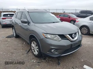 2016 Nissan Rogue SV with VIN KNMAT2MV4GP598303, listed as a IAAI auction lot 41553851 with 82,267 mi miles. Bid and sale history available at carsss.com. Image 1.