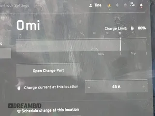 2024 Tesla Cybertruck z VIN 7G2CEHEDXRA022640, wystawiony jako IAAI lot #41423630 z przebiegiem 18 474 mil mil oraz . Historia ofert i sprzedaży dostępna na DreamBid. Obrazek 18.