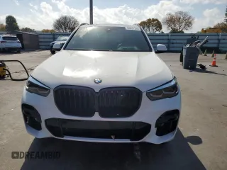 2022 BMW X5 xDrive40i z VIN 5UXCR6C05N9K44844, wystawiony jako Copart lot #52027125 z przebiegiem 50 382 mil mil oraz Nie do naprawy • Non repairable. Historia ofert i sprzedaży dostępna na DreamBid. Obrazek 5.