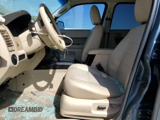 2012 Ford Escape Limited z VIN 1FMCU0EG8CKA35168, wystawiony jako Copart lot #55428735 z przebiegiem Nie podano mil oraz Szkoda całkowita • Salvage title. Historia ofert i sprzedaży dostępna na DreamBid. Obrazek 7.